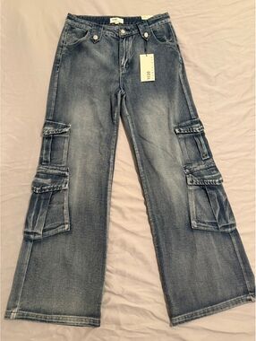 Tenthirty Wide Leg Cargo Denim Jeans with Flap Pockets